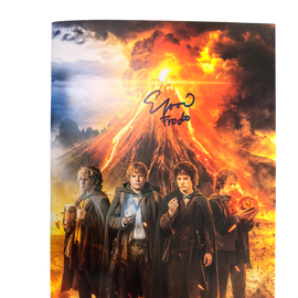 Fan Expo Chicago Lord of the Rings Exclusive Signed by Elijah Wood